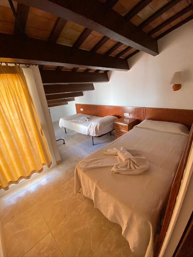 Apartamentos Mitus Canet De Mar Ngoại thất bức ảnh